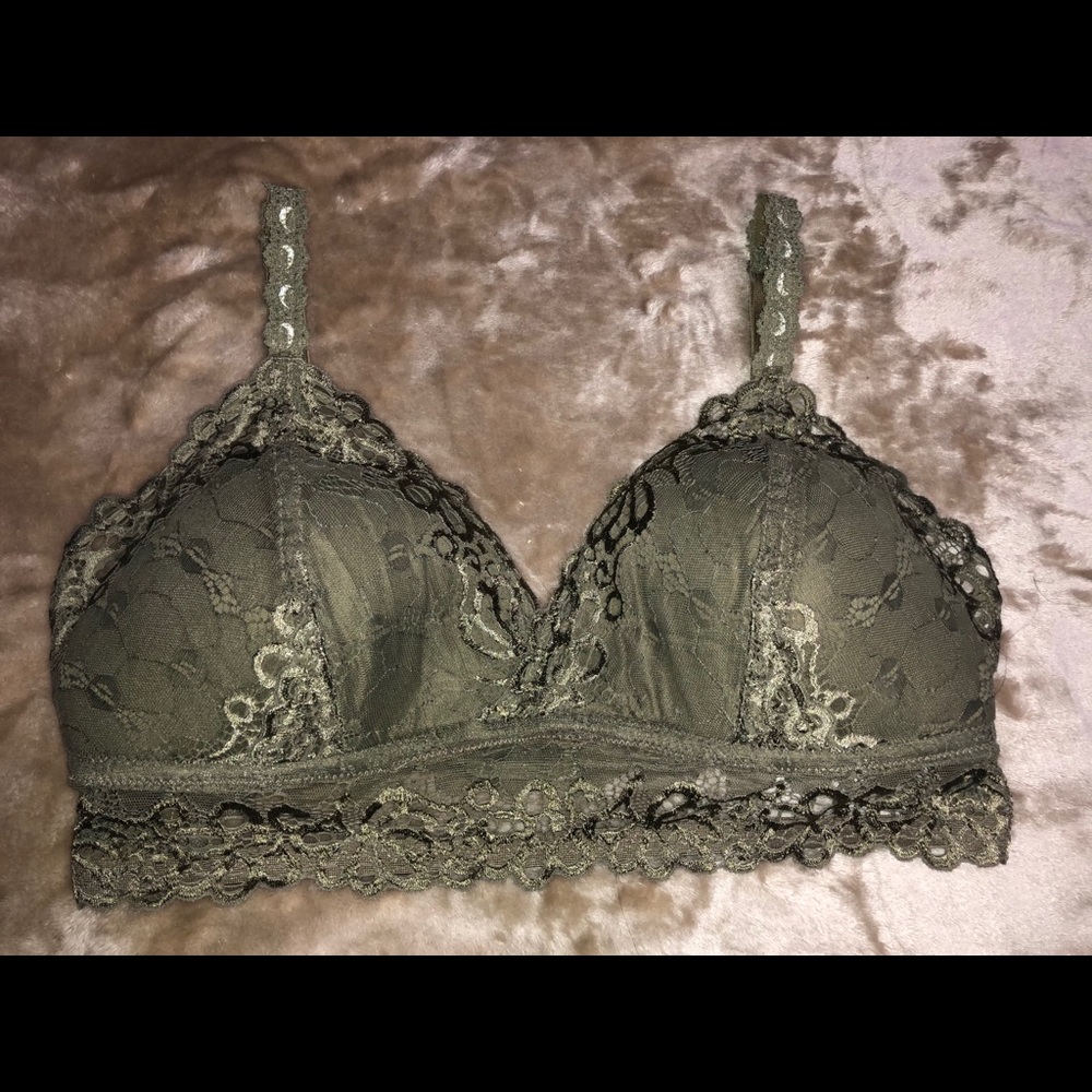 bralette NEVER WORN